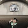 7 Potret Arafah Rianti Wisuda, Sambutan di Podium Hingga Menangis