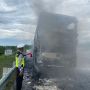 Beredar Kabar, Bus yang Hangus Terbakar di Tol Pandaan Akibat Penumpang Mengecas Powerbank, Polisi: Dalam Penyelidikan