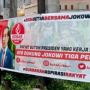 Spanduk Presiden Jokowi Tiga Periode Berkibar di Kota Kupang, Jokowi Dianggap Banyak Karya