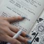 Journaling: Sebuah Terapi yang Menjadi Hobi Kekinian Mencatat Isi Pikiran