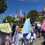 Sambut Hari Perempuan Sedunia, Buruh Demo di DPRD Batam: Tuntut Lindungi Pekerja Perempuan