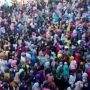 Viral Lautan Emak-emak Antre Minyak Goreng Bak Konser, Publik Ngeri: Bisa Zona Merah