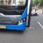 Diduga Hilang Kendali, Pemotor Perempuan Tewas Terlindas Bus Transjakarta Di Jalan MH Thamrin