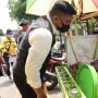 Ibu Penjual Es Dawet Ucapkan Alhamdulillah Dagangannya Diborong Wali Kota Medan Bobby Nasution