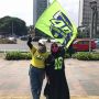 Fans Valentino Rossi Ramaikan Parade Pebalap MotoGP di Bundaran HI
