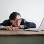 Ini Golongan  Darah yang Dikenal Suka Mager dan Pemalas