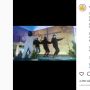 Lagi, 5 Cewek Asik Joget TikTok di Panggung Acara Pondok Pesantren di Pasuruan