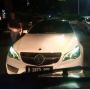 Viral Mobil Mercy Halangi Ambulans yang Bawa Ibu Hamil, Endingnya Bikin Geram