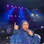Dikritik Tidak Sesuai Umur, Gaya Makeup Penyanyi Malaysia Ini Bikin Warganet Gagal Paham
