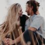 4 Hal yang Biasanya Dilakukan Pria saat Jatuh Cinta, Kamu Salah Satunya?