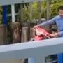 Viral Sepasang Kekasih Bertengkar di Pinggir Jalan, Tingkah Cowoknya Ramai Disorot: Sudah Tinggalin Aja