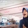Viral Siswi Ngadu Sekelas Telat Kumpulkan Tugas Gegara Bercanda, Auto Jadi Bulan-bulanan Teman