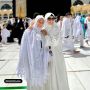 8 Potret Pengasuh Gala Sky Umrah, Fuji Lunasi 'Utang' Vanessa Angel