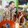 Momen Kahiyang Ayu Perkenalkan Produk Kerajinan Kota Medan ke Presiden Jokowi