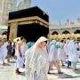 10 Pesona Fuji Umrah di Tanah Suci, Dipuji Makin Cantik Pakai Hijab