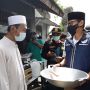 Dukung UMKM di Kampung Pedaengan, Sandiaga Uno Bagikan Peralatan Usaha