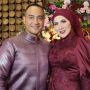 Venna Melinda Kembalikan Cincin Kawin Ferry Irawan yang Belum Lunas