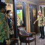 Gibran Rakabuming Raka dan Bobby Nasution Sambangi Kantor Ganjar Pranowo, Lakukan Pertemuan Tertutup, Ada Apa?