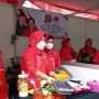 Megawati Gelar Demo Masak Tanpa Minyak Goreng, Sajiannya Bandeng Kecap Asin Hingga Nasi Bakar