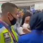 Viral Penumpang Komplain Tunggu Bagasi Berjam-jam di Bandara Soetta, Ini Kata Lion Air