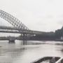 Viral, Sebuah Tongkang Tersangkut di Jembatan Sungai Mahakam Samarinda, Netizen: Apa gak Berbahaya?