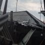 Pemukiman Warga di Pulau Kelapa Diamuk Puting Beliung: Kapal Tenggelam, Rumah Rusak hingga 3 Anak Luka-luka
