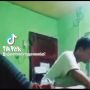 Viral Video Pasangan Remaja Kepergok Bermesraan di Kamar, Ditonton 200 Ribu Orang