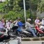 Viral Konvoi Anak SMA Geber-geber Motor di Jalan Selesai Ujian Sekolah, Warganet: Semoga Betah di Dunia Nyata