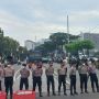 Larang Dekati Istana, Puluhan Polisi Bentuk Pagar Betis Halau Massa Mahasiswa Demo Tolak Wacana Jokowi 3 Periode