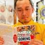 CEK FAKTA: Beredar Foto Ibas Yudhoyono Baca Buku Panduan Jualan Minyak Goreng, Benarkah?