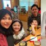 Potret Kedekatan 8 Anak Artis Beda Ibu, Saudara Tiri Rasa Kandung!