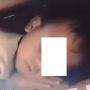 Kocak! Siswa SD Kepergok Tidur Pulas di Laci Bangku Sekolah, Warganet: Gimana Cara Masuknya?