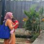 7 Momen Ibu-Ibu Minta Duit ke Baim Wong, Ada yang Ancam Ingin Mati Saja