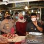 Biar Pedagang Tak Ngeluh Sepi Pembeli, Bupati Cianjur Instruksikan ASN Belanja di Pasar Tradisional
