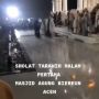 Tarawih Pertama, Jemaah Masjid di Aceh Terekam sampai Rela Salat Kehujanan di Luar, Publik Berdebat