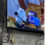 Beredar Foto Bocil Minta Tanda Tangan Ustaz Usai Tarawih, Warganet Nostalgia: Jadi Ingat Masa Sekolah