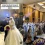 Sultan Abis! Bukan Bunga Biasa, Viral Pengantin Lempar Buket Uang 200 Dolar ke Tamu Pernikahan