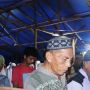 Bikin Sedih, Ratusan Korban Gempa Pasaman Barat Salat Tarwih Berjemaah di Musala Darurat Beratap Terpal