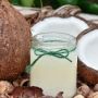 4 Manfaat Minyak Kelapa untuk Kesehatan Rambut, Bisa Atasi Ketombe