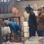 Bima Arya Temukan Ini saat Sidak Depo Minyak Goreng Curah Terbesar di Kota Bogor