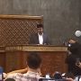 Ceramah Tarawih di Masjid Kampus UGM, Anies Sebut Makin Banyak Masyarakat yang Pindah ke Kota