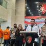 Dua Tersangka Robot Trading DNA Pro Ditangkap di Hotel Mewah
