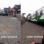 Viral Kereta Lewat di Tengah Gang Perumahan, Warganet: Pasti Gak Ada yang Berani Tutup Jalan Buat Hajatan