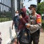 Ada Rencana BEM SI Demonstrasi, Polisi Tangkap Pria Berseragam SMA di Depan Gedung DPR