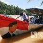 Ridwan Kamil Sumbang Barang Ini untuk Bantu Anak Sekolah di Sukabumi Sebrangi Sungai yang Dihuni Buaya