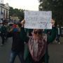 Viral Demo di Istana Bogor, Mahasiswa Bentangkan Tulisan 'Jangan Fokus Bokep Terus, Minyak Langka Urus'
