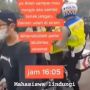 Demo 11 April Ricuh, Momen Mahasiswa Berbalik Lindungi Polisi Kini Jadi Buah Bibir, Warganet: Jelas Ada Penyusup