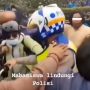 Sebelum Jadi Bulan-bulanan Massa Liar di Demo 11 April, AKP Rudi Wira Berusaha Evakuasi Mobil yang Terjebak di Tol