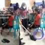Tubuh Perempuan Ini Keluarkan Darah Saat Antre Bantuan Pemerintah, Dikira Hamil Faktanya Malah Bikin Miris
