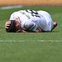 Momen Cedera Parah Pemain Burnley Ashley Westwood, Kaki Sampai Patah